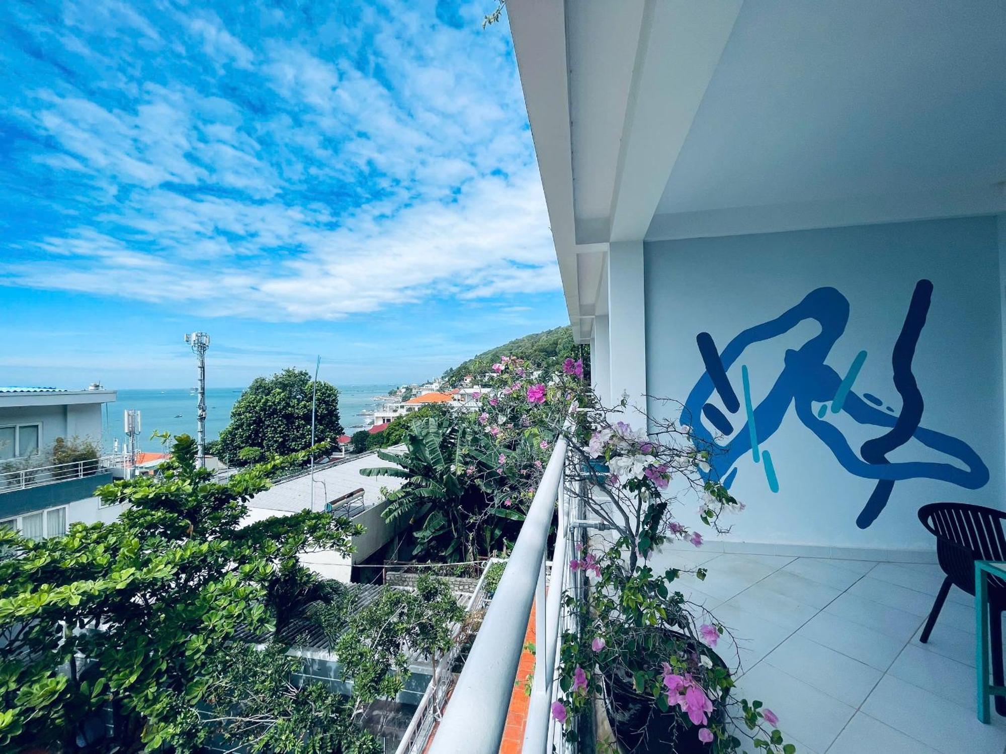 Ananas Beach Hotel Vung Tau Exterior photo